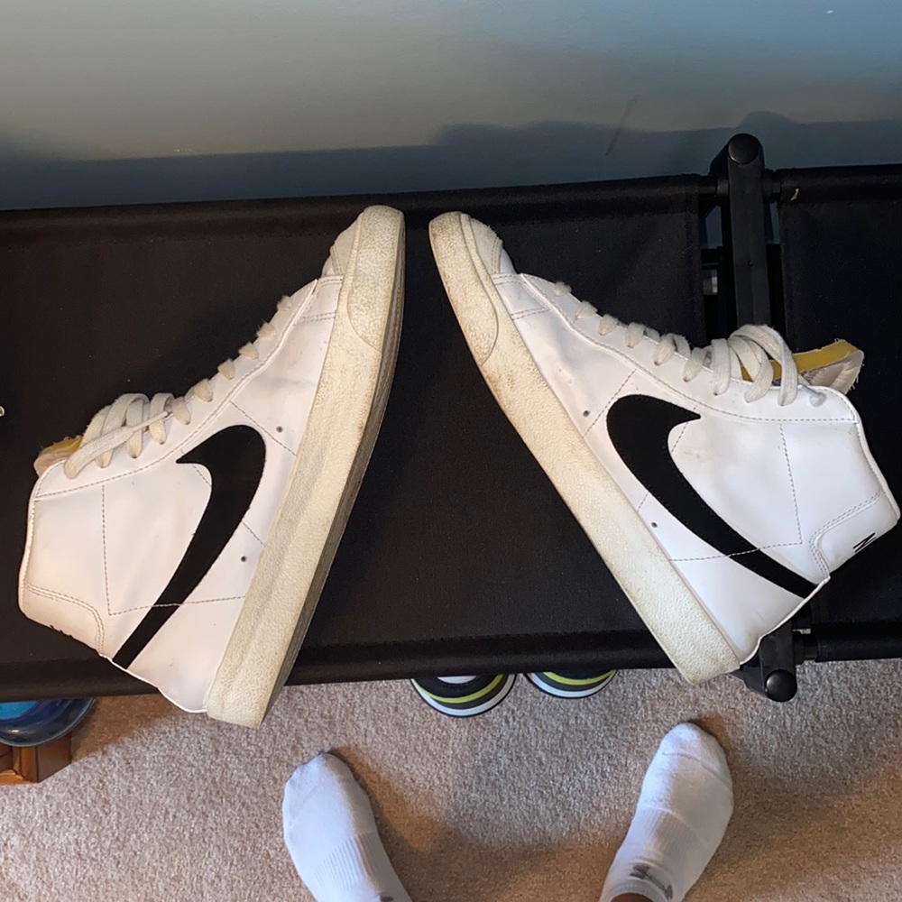 Men’s Nike blazer